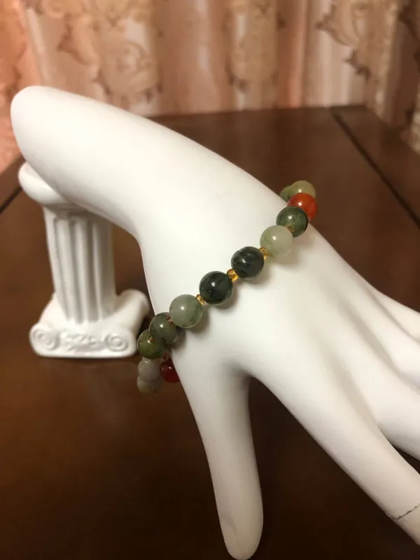 Handmade natural agate bead bracelet - Image 2