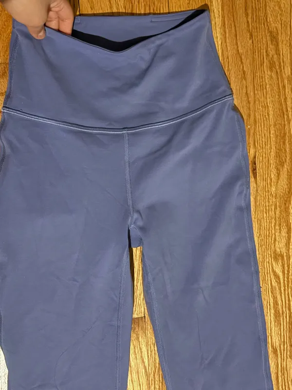 Lululemon Flare Leggings Size 2 - Image 8