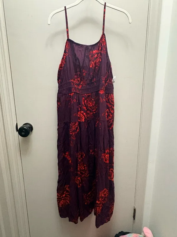 Old Navy Plum waist defined NwT women’s Midi Dress with Floral Print - Image 7