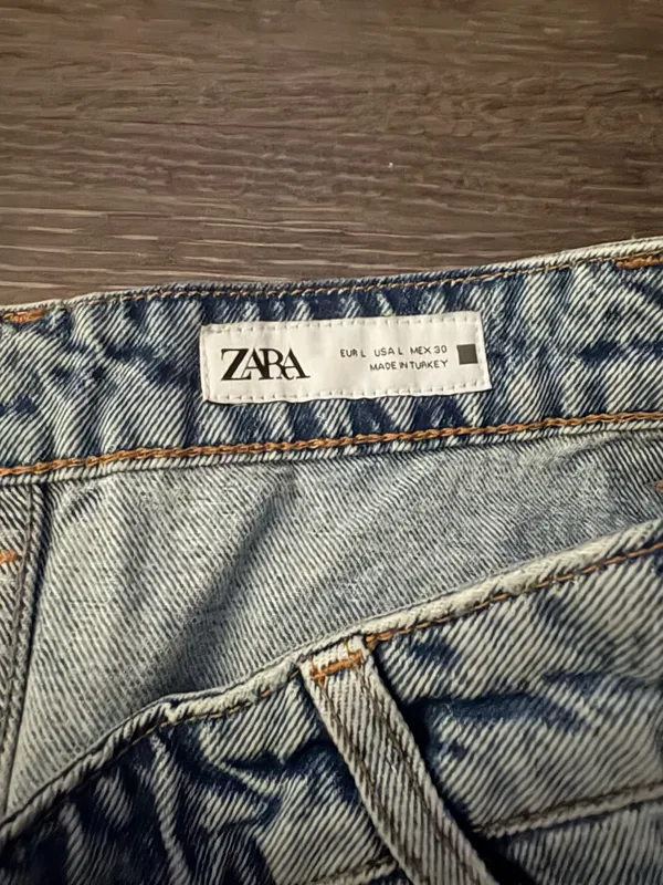 NWT Zara Denim Lace Up Mini Skirt. Size Large - Image 4