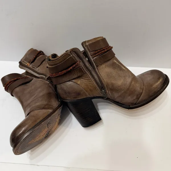 Freebird by Steven Lion Leather Braided Straps Ankle Booties Size 11 Distressed - Image 11