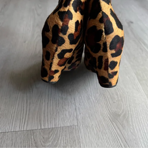 Steve Madden Leopard Print Wedge Heel Lace Up Ankle Boots - Image 11