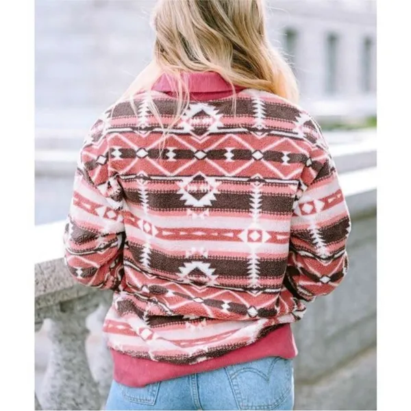 Aztec Patterned boho Pink fuzzy button up shacket Cardigan sweater size medium - Image 4
