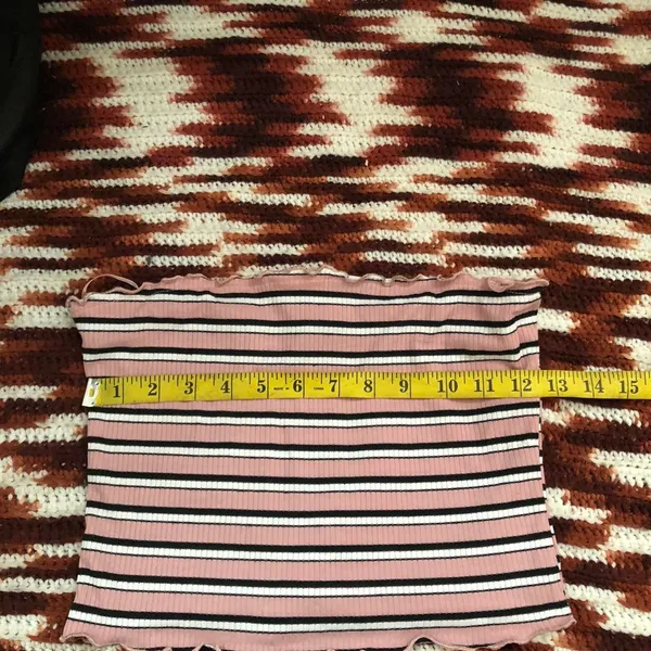 Y2K pink striped tube crop top shirt blouse Sz M Measurement in pics Necklace not included - Image 4