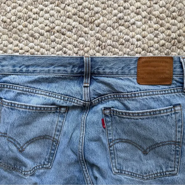 NWOT Levi Strauss Wedgie Straight Leg Light Blue Denim Jeans Size 28 - Image 5
