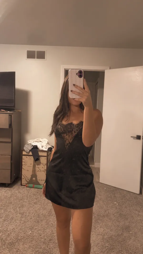 Pretty Little Thing Dress - Image 3