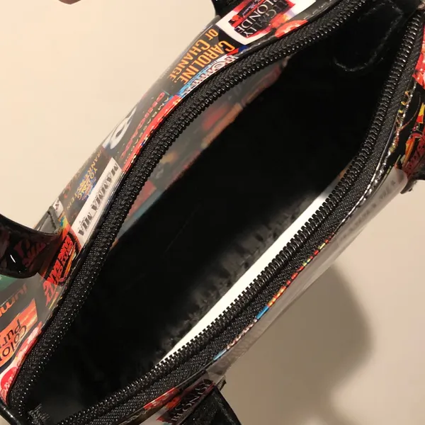 Novelty Black Musical Theatre Print Barrel Mini Bag - Image 7