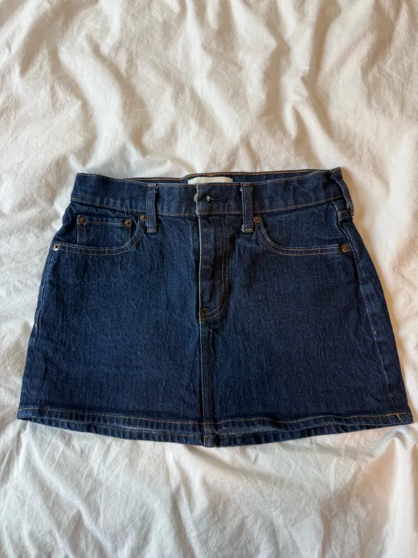 Abercrombie Mid Rise Denim Mini Skirt - Image 3