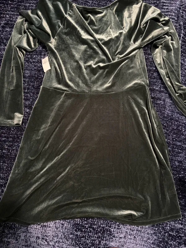 Old Navy Dress - Image 2