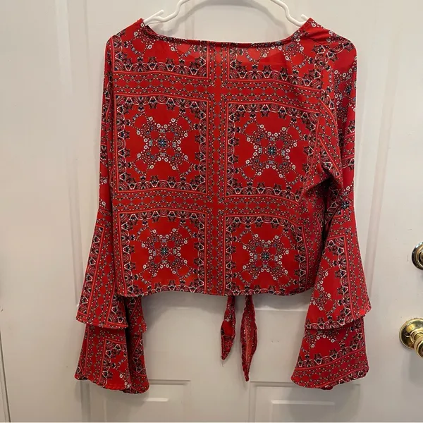 Altar'd State Red and Blue Bell‎ Sleeve Crop Blouse - Image 4