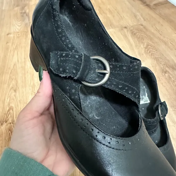 Clarks | Bendables Black Leather Suede Mary Jane Heels Buckle Brogue Pumps, 6.5M - Image 3