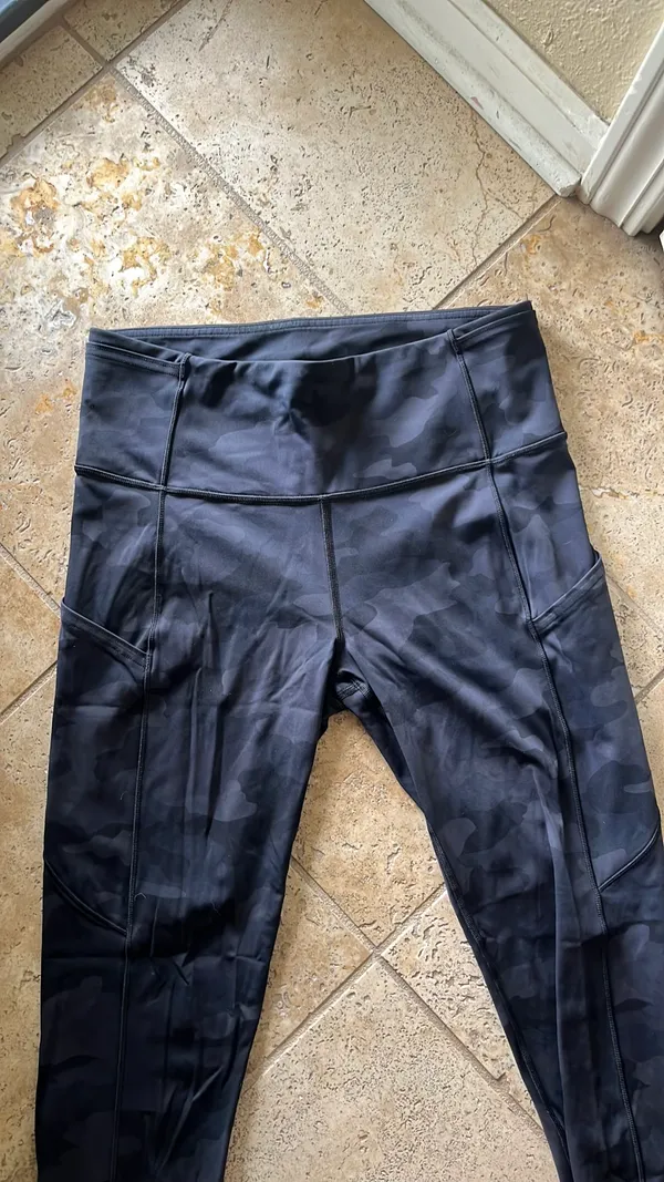 lululemon Fast and Free Tight II 25” Non-Reflective Nulux - Image 7