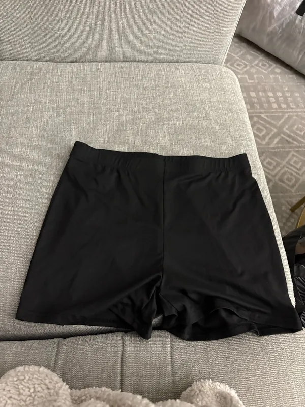 Black Top and Shorts Size M - Image 2