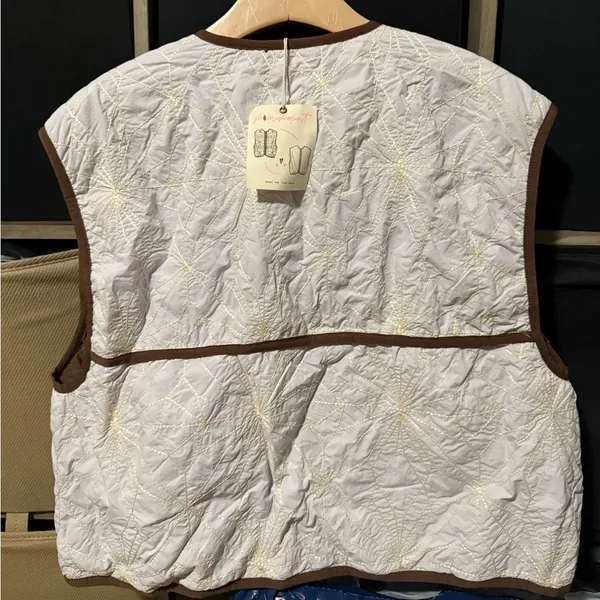 FREE PEOPLE Kacie Reversible Quilted Liner Vest in Lavender Brown Size Small - Image 5