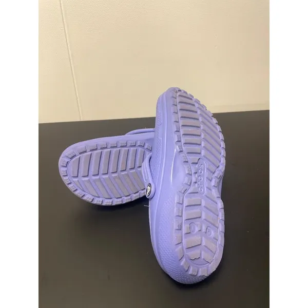 Crocs Women's Purple Lined Clogs Size 5 SKU 2068 - Image 4