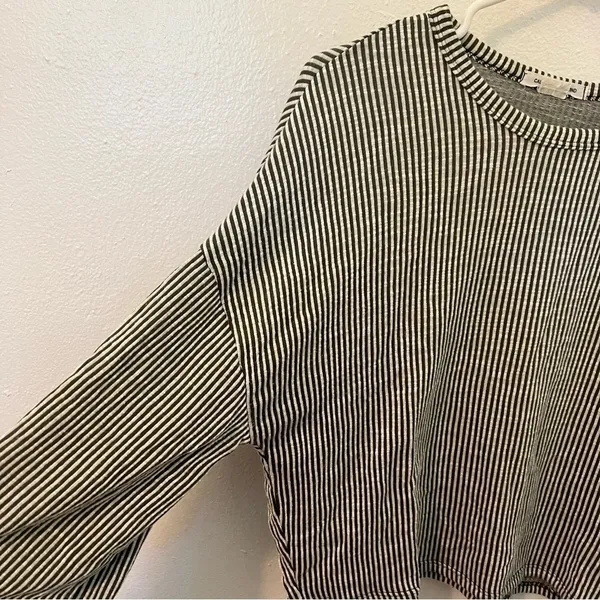 Caution to the Wind Women's Long Sleeve Top‎ Olive Green White Stripes Ribbed - Image 6