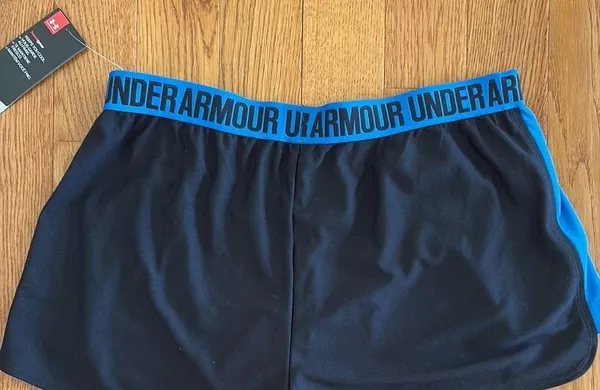 Under Armour Shorts - Image 2