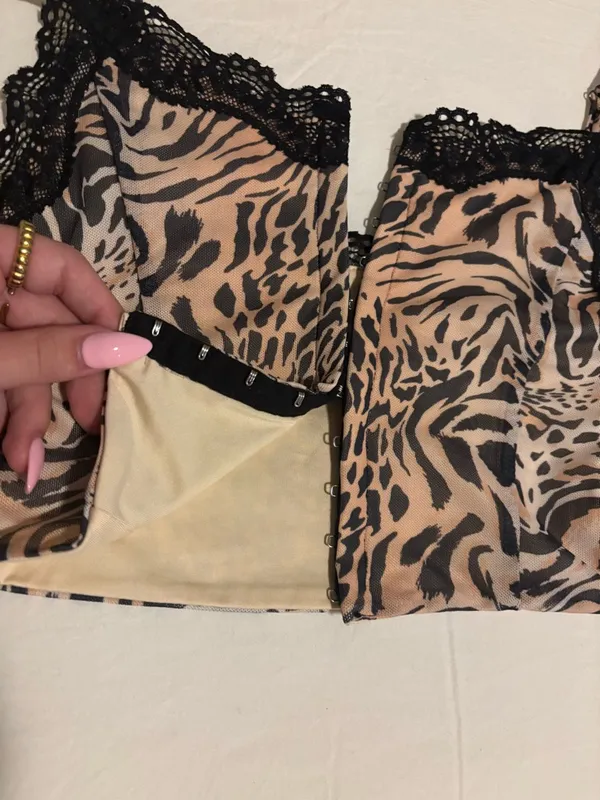 Princess Polly Black & Tan Lace Trim Animal Cami - Image 7