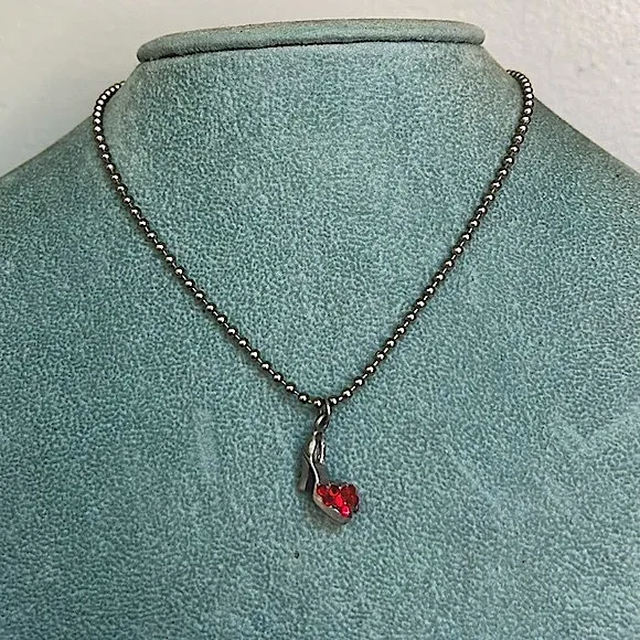 Red sparkly bling platform heel shoe necklace silver tone chain - Image 2