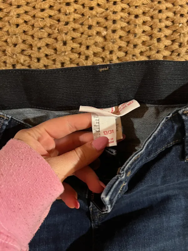 Isabel Maternity Maternity Shorts - Image 4