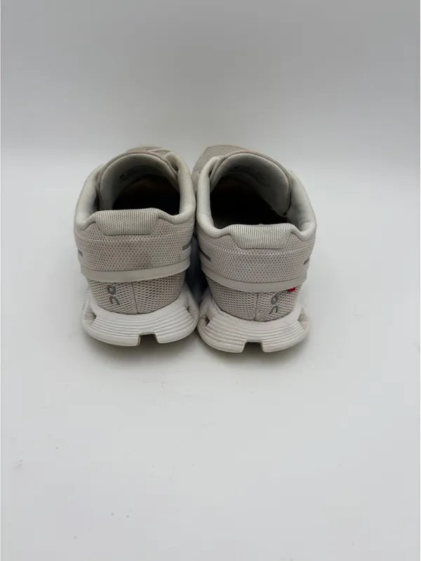 On Cloud Woman’s 9 Running Shoes - Excellent Condition-Running Or Casual - Image 5
