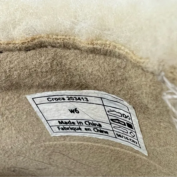 Crocs Sarah Luxe Suede Sherpa Lined Clogs Womens 6 Brown 203413 NWOB - Image 9