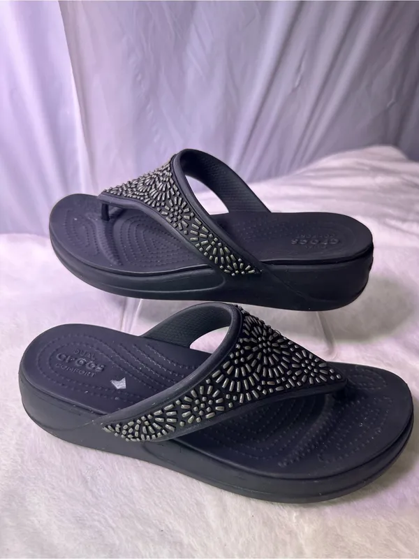 CROCS Women's Black Embellished Wedge Thong Sandals - Image 2