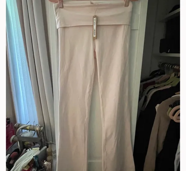 SKIMS Barely Pink Foldover Pants M - Image 6
