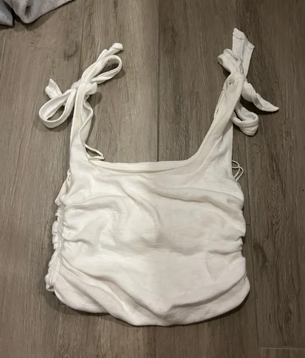 Free People White Bow Top - Image 2