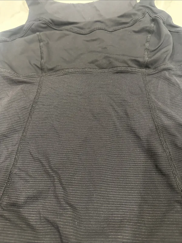 Lululemon black striped‎ tank top with cinch hem - Image 4