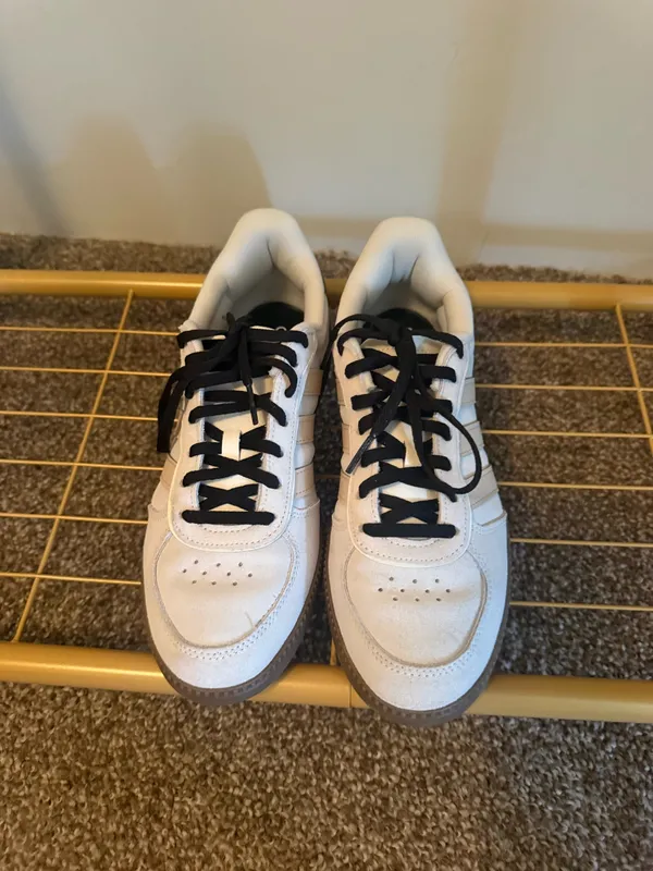 Adidas Shoes women’s  - Image 2