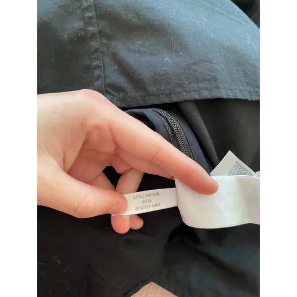 MADEWELL Twist Front Seamed Poplin Top in Black Size 4 - Image 8