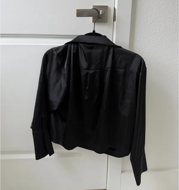 Glam Boutique Black Satin Collared Top - Image 2