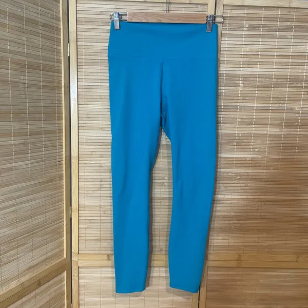 Fabletics blue leggings athletic pants woman’s small SEE MEASUREMENTS - Image 2