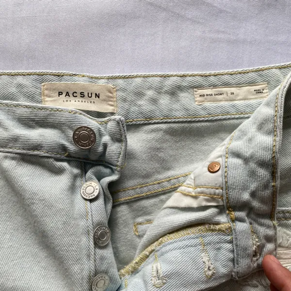 Pacsun Denim Distressed Cotton 4‎ Button Front Mid Rise Shorts Size 28 - Image 6
