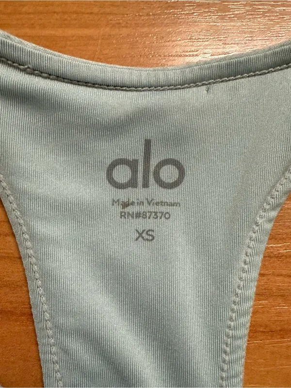 ALO Yoga Alosoft Serenity Sports Bra in Heather Blue Size XS - Image 5