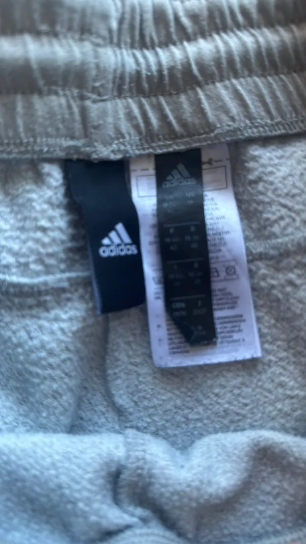 Adidas sweatpants - Image 3