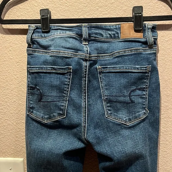 American Eagle Super Stretch Super High Rise Jeggings Size 0 Regular Distressed - Image 9