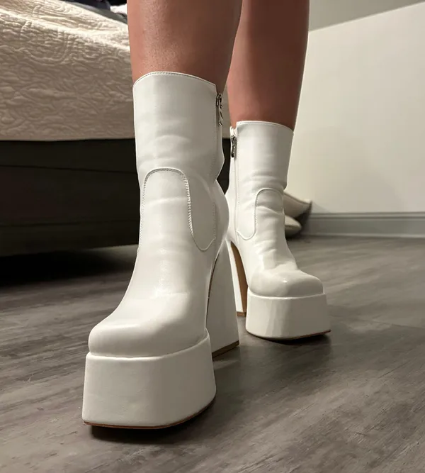 White Go Go Boots Size 9.5 - Image 2