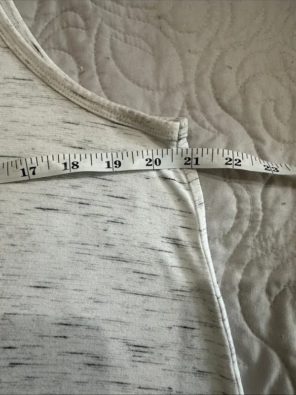 Old Navy “Luxe” White Heathered Women's Tank Top- Size Large - Image 8