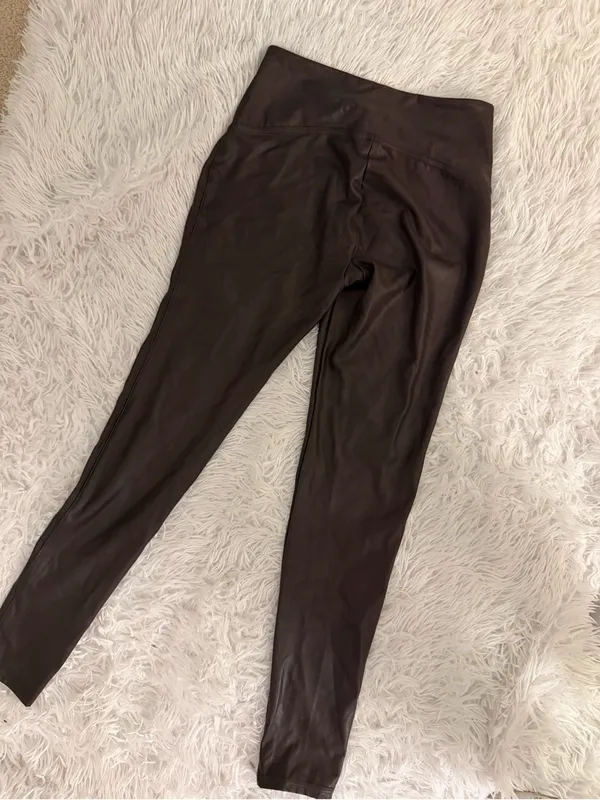 Time and Tru Brown Coated Faux Leather Leggings Size S - Image 5