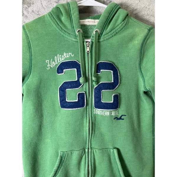 Hollister Y2K Green Zip‎ Up Hoodie 22 Graphic Fitted Zip Jacket Size Medium - Image 2