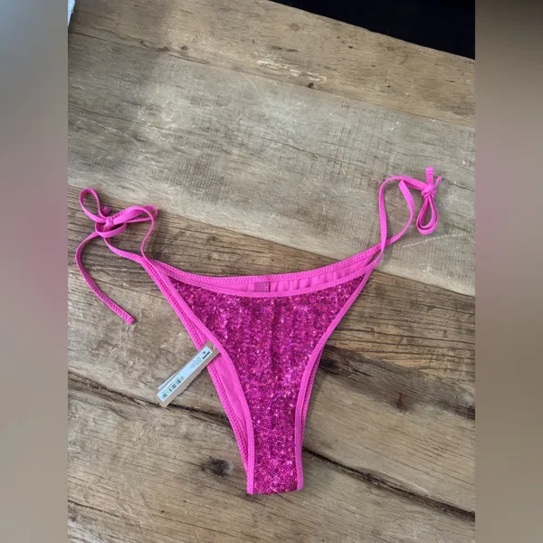 🪩NWT SOLD OUT SKIMS Bikini Bar Tie Bikini Bottom~Medium~Flamingo 🦩 - Image 5