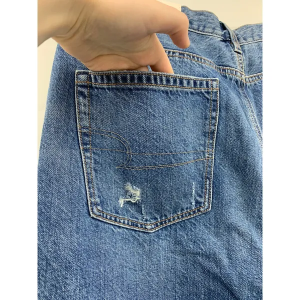 American Eagle Outfitters Womens Frayed Hem Mom Jeans Size 12/ 31W NEW - Image 4