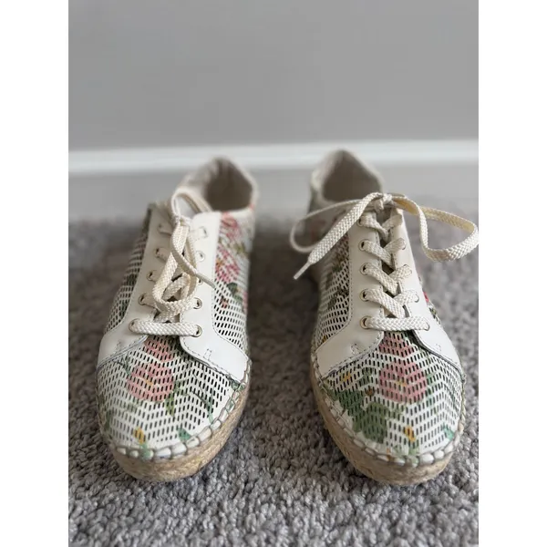 Vince Camuto Floral Perforated Leather Espadrille Platform Sneakers‎ White 7.5 - Image 13