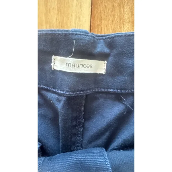 Maurices Navy Blue Chino Shorts Womens Size 13/14 Cotton Stretch Casual Summer‎ - Image 2