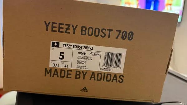 Yeezy Boost 700 V2 - Image 4