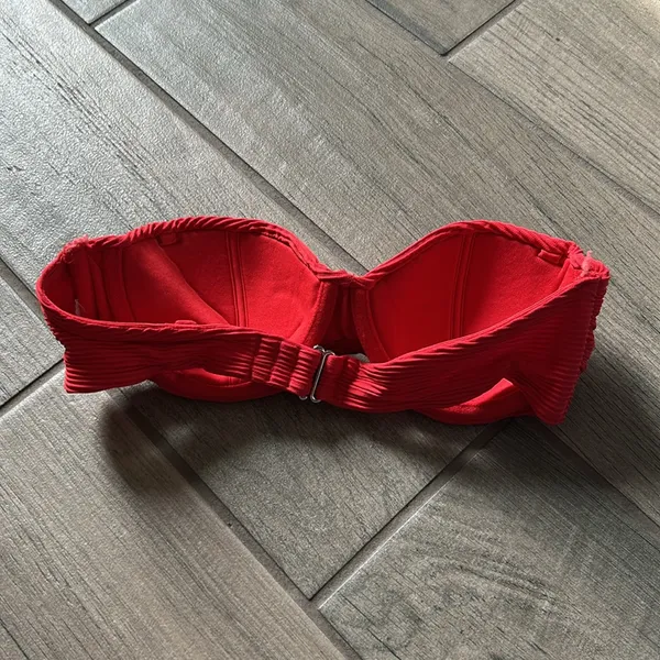 Red ribbed bandeau bikini top Size XS - Image 3