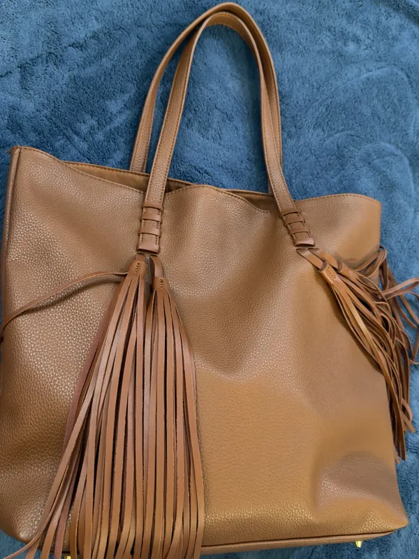 Tassel Detail Leather Tote in Cognac Brown - Image 6