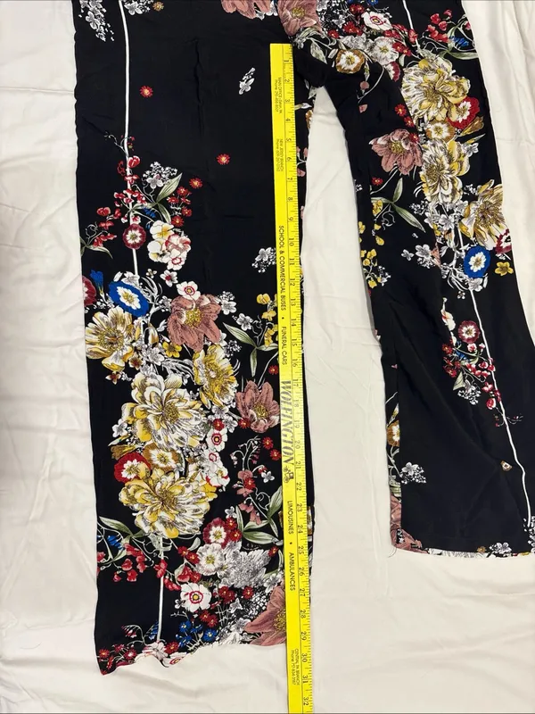 Elie Tahari Black Floral Wide Leg Pants Drawstring Adjustable Waist Size Small - Image 4